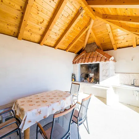 Marnic Blue Chill-comfort One Bedroom With Balcony And Sea View A4