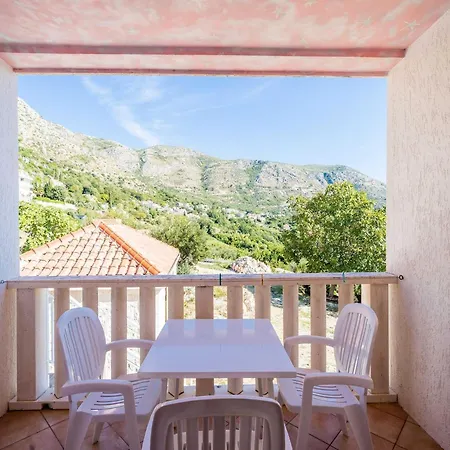 Marnic Blue Chill-comfort One Bedroom With Balcony And Sea View A4 Appartement Mlini