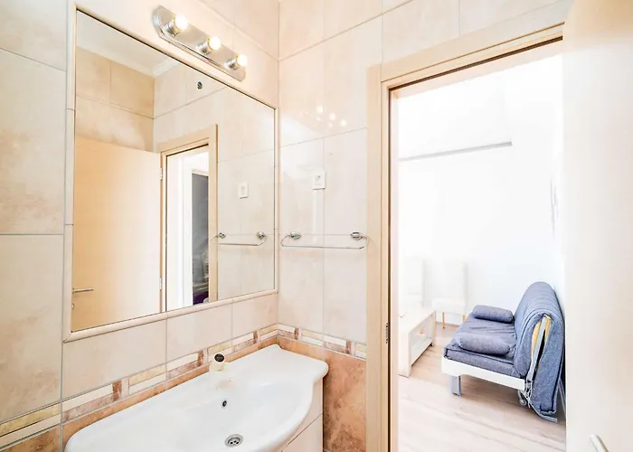 Marnic Blue Chill-comfort One Bedroom With Balcony And Sea View A4